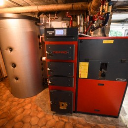 chaudiere-a-granules-defro-combine-solaire