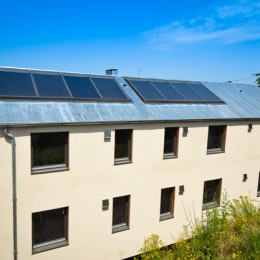 installation-panneaux-solaires-ssc-batiment-bbc