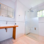 installation-salle-de-bain-moderne-design-eure-haute-normandie-plombier-installateur-thermique-3